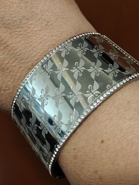 Rare Swarovski Swan Wide Hinged Cuff Bracelet